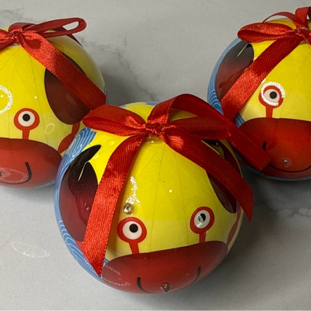 3 Crab Blinking Christmas Ball Ornament Lighted Colorful Pre loved